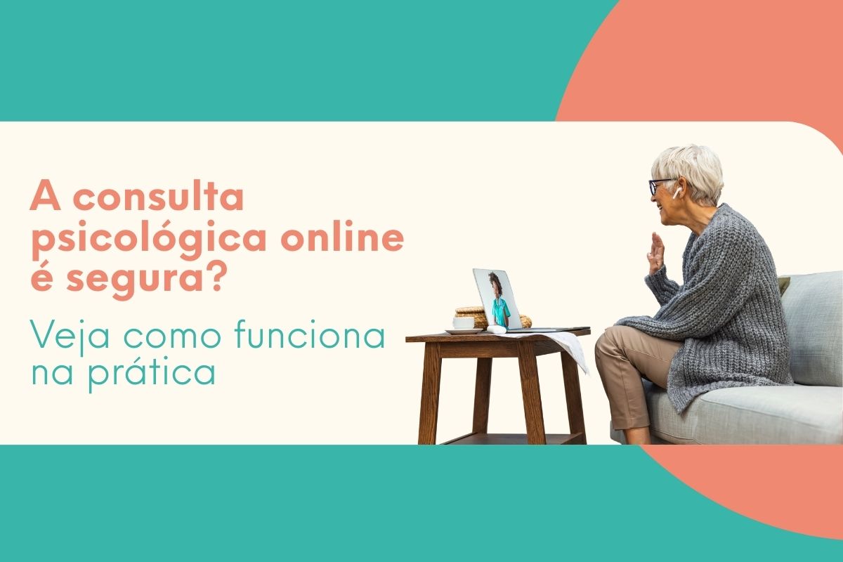 Idosa realizando consulta psicológica online por videochamada com psicóloga no notebook