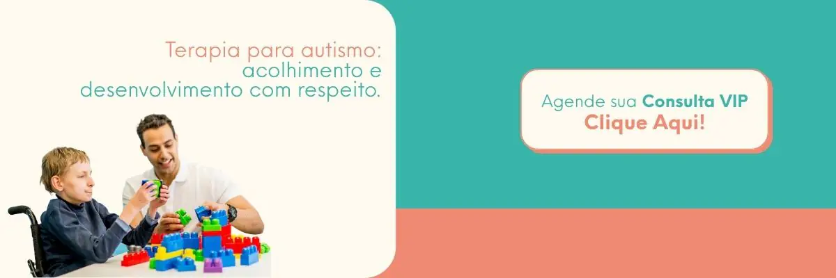 whatsapp Terapeuta interagindo com criança autista usando blocos de montar coloridos em sessão terapêutica